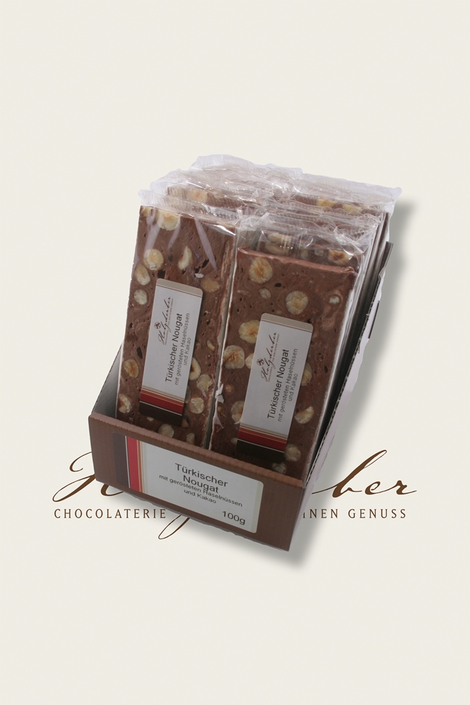 Französischer Nougat Schoko mit gerösteten Mandeln